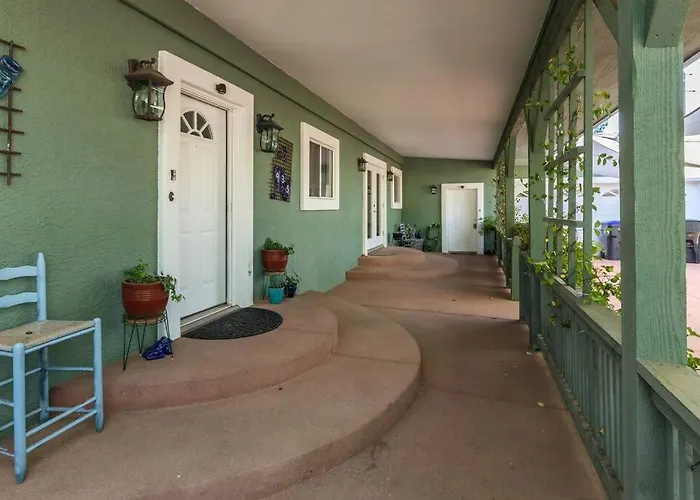 Kapila Gardens Family Retreat W/ Private Pool Cottonwood