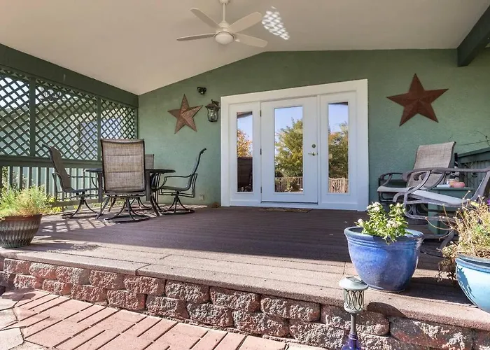 Holiday home Kapila Gardens Family Retreat W/ Private Pool Cottonwood
