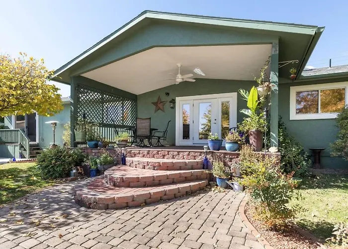 Holiday home Kapila Gardens Family Retreat W/ Private Pool Cottonwood