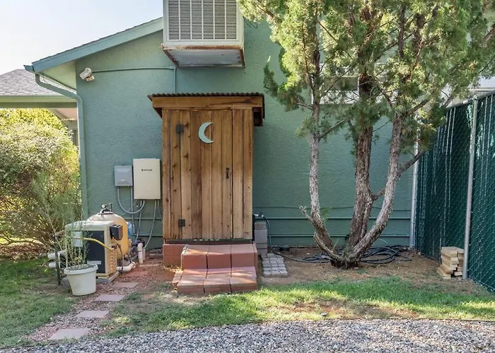Holiday home Kapila Gardens Family Retreat W/ Private Pool Cottonwood