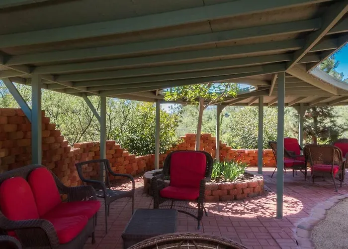Kapila Gardens Family Retreat W/ Private Pool Cottonwood