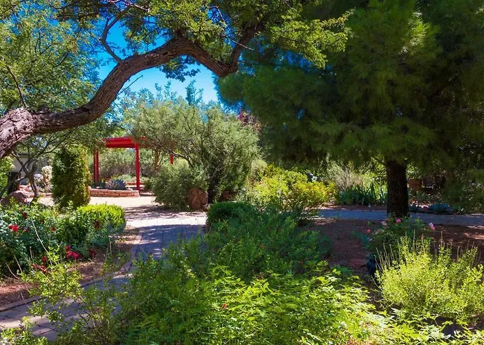Kapila Gardens Family Retreat W/ Private Pool Cottonwood
